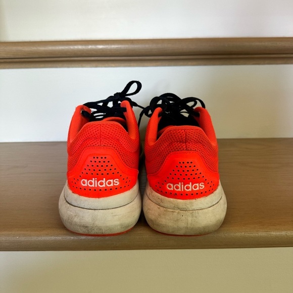 Adidas Men’s Cloudfoam Flow II in Orange and Grey - size 9.5 - Picture 4 of 7